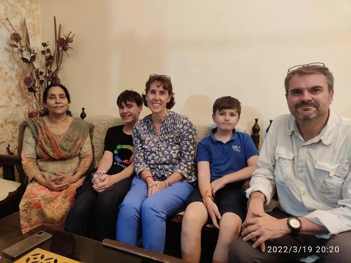 Max Guest House Agra