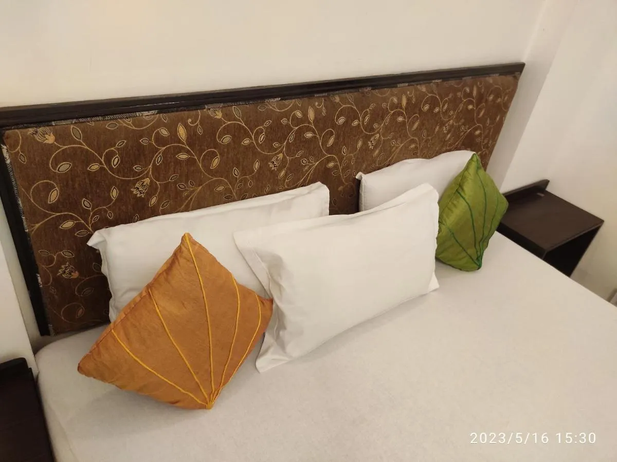 Max Guest House Agra