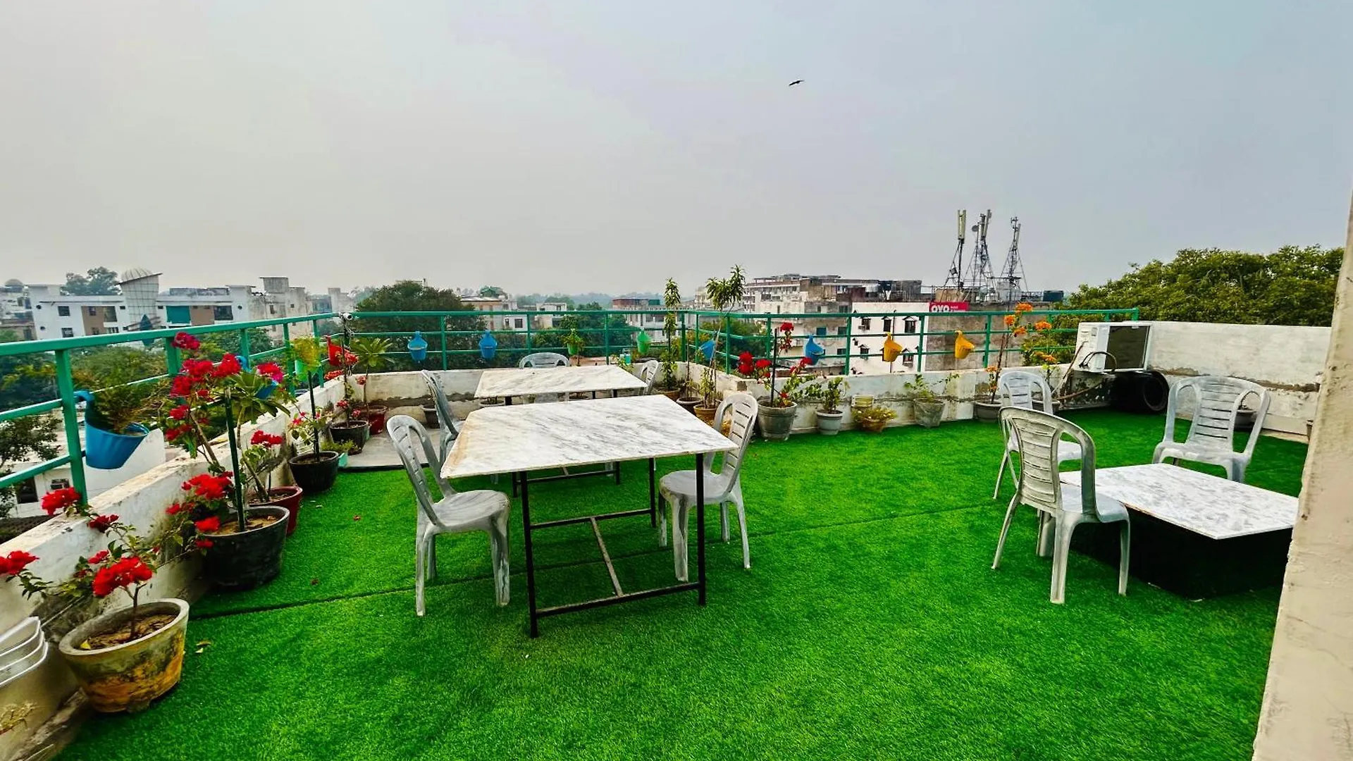 Max Guest House Agra