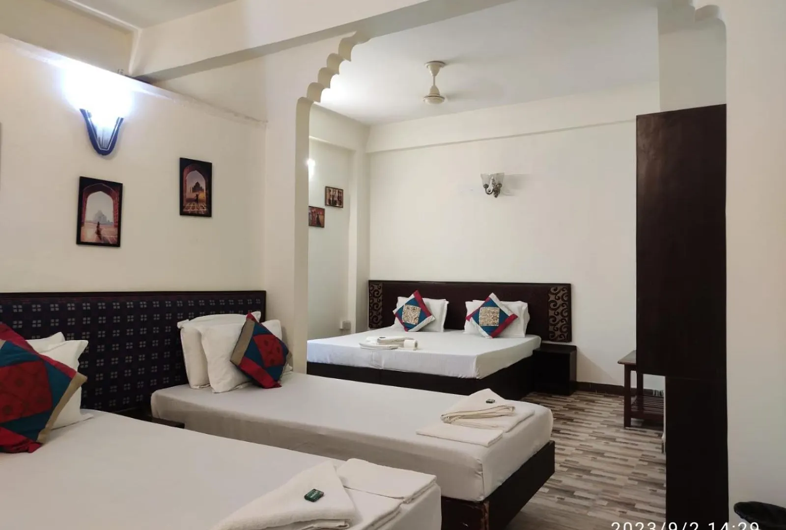 Max Guest House Agra   Agra (Uttar Pradesh)