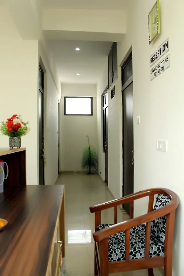Max Guest House Agra