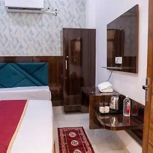 Vaibhav Palace Guest house