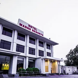 Madhu Hotel