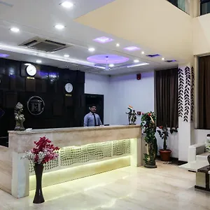 Madhushrie Hotel